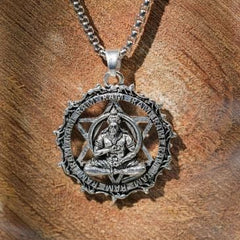 Shree Yantra with Hanuman Raksha Pendant with Chain